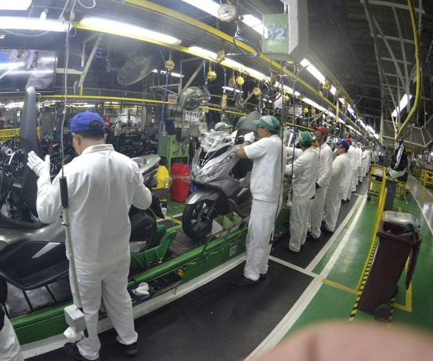 Retomada da produção industrial no Amazonas depende de vacinação