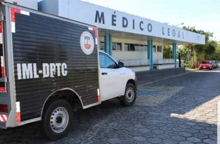 Homem é esfaqueado até a morte após discussão na Zona Leste
