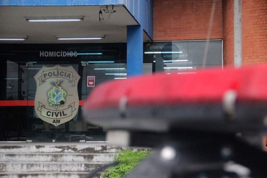 Corpo de homem é encontrado em beco no bairro Compensa