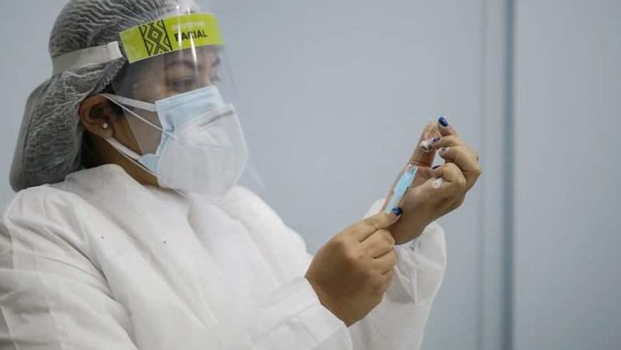 Mais de 2 mil servidores da Semed com comorbidade serão vacinados