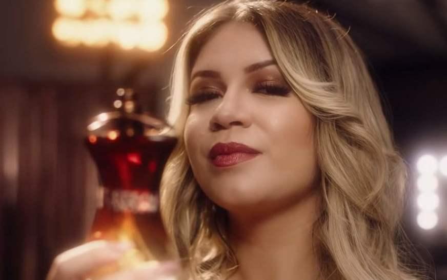 Marília Mendonça se une à marca nacional para lançamento de perfume