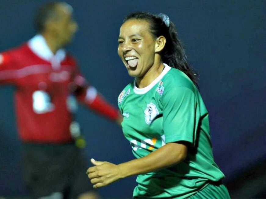 Iranduba acerta com Paulinha para Série A2