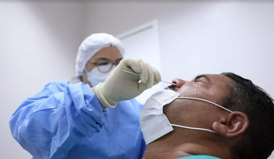 Governo intensifica testagem para Covid-19 na rede estadual