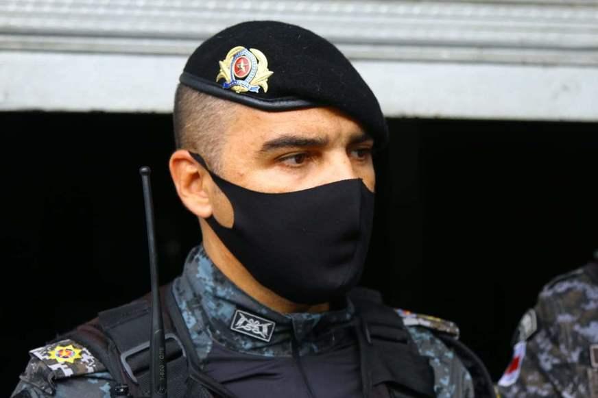 Assalto com reféns termina com dois presos em Manaus