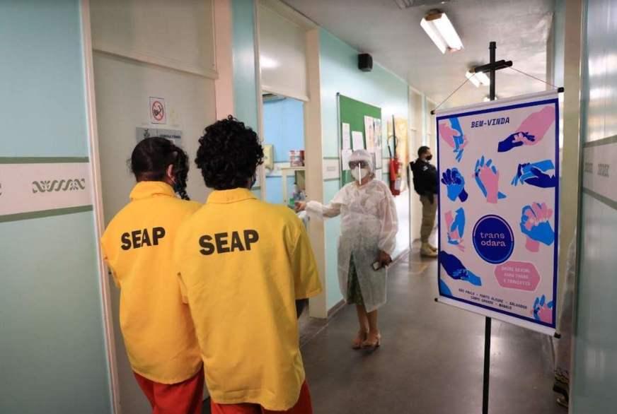 Ambulatório de Diversidade da Policlínica Codajás atende internas trans da Seap