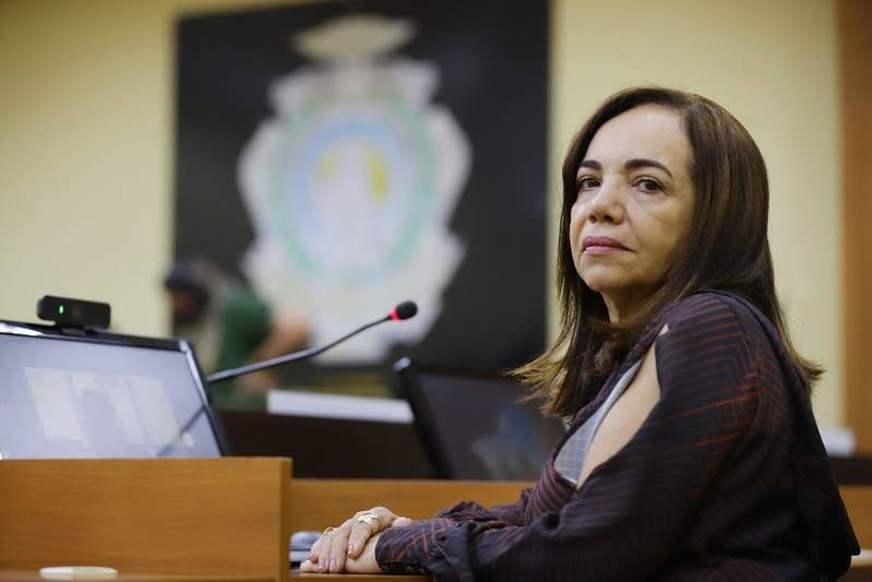 Vânia Marques Marinho é empossada como desembargadora