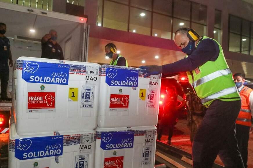 Amazonas recebe mais 88.250 doses de vacinas contra a Covid-19