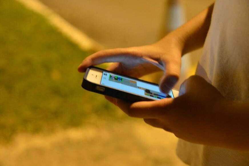 Operadoras exploram os consumidores