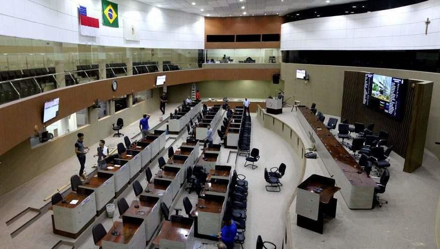 Vereadores  no top 5 do ‘Cotão’