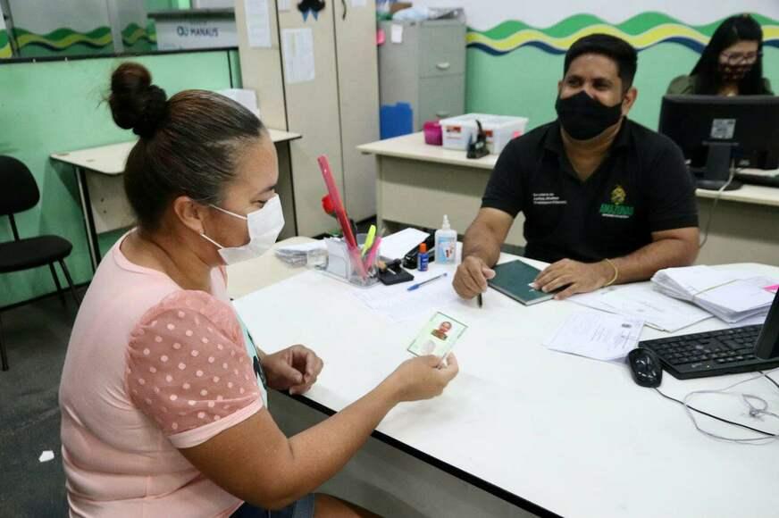 Sejusc finaliza mutirão de entrega de Carteiras de Identidade nos PACs do Amazonas