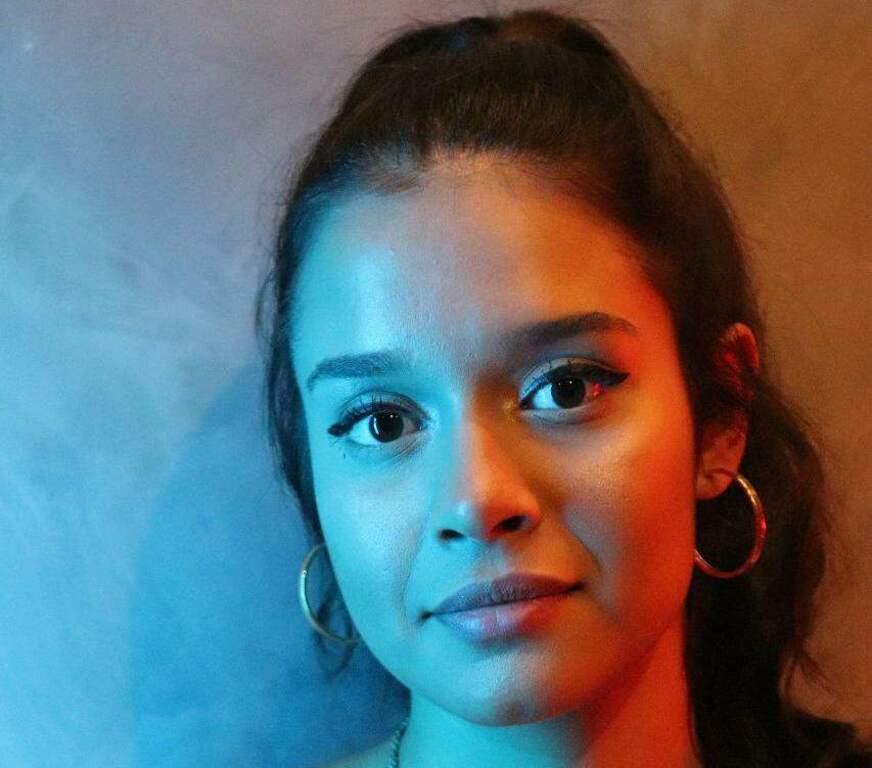 Cantora amazonense figura em plataforma de música latina