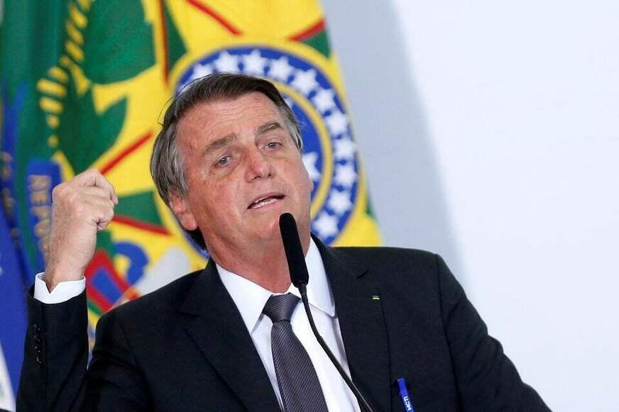 Bolsonaro se recupera, e diz que estará ‘de volta à ação em breve’
