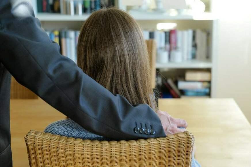 Processos por assédio sexual no Brasil crescem 21% em 2021