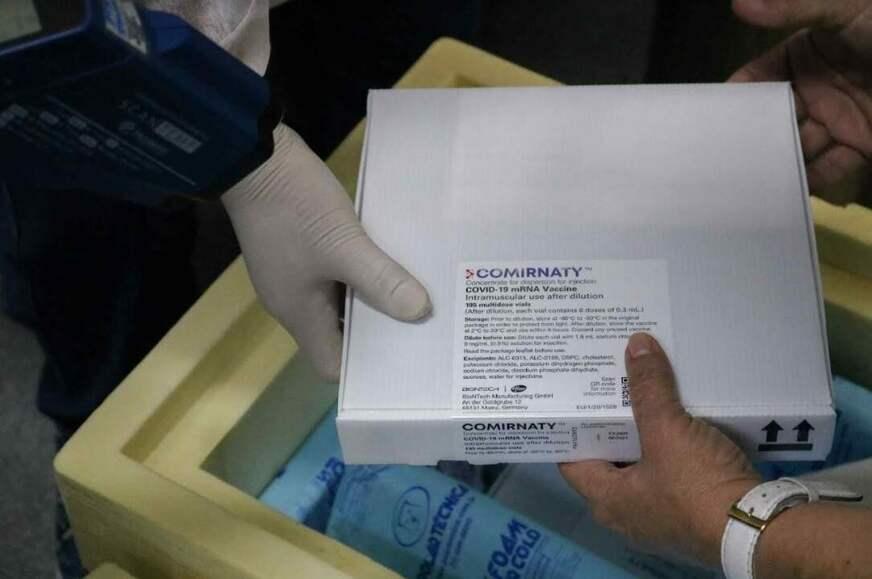 Amazonas recebe mais 19.890 doses de vacinas da Pfizer