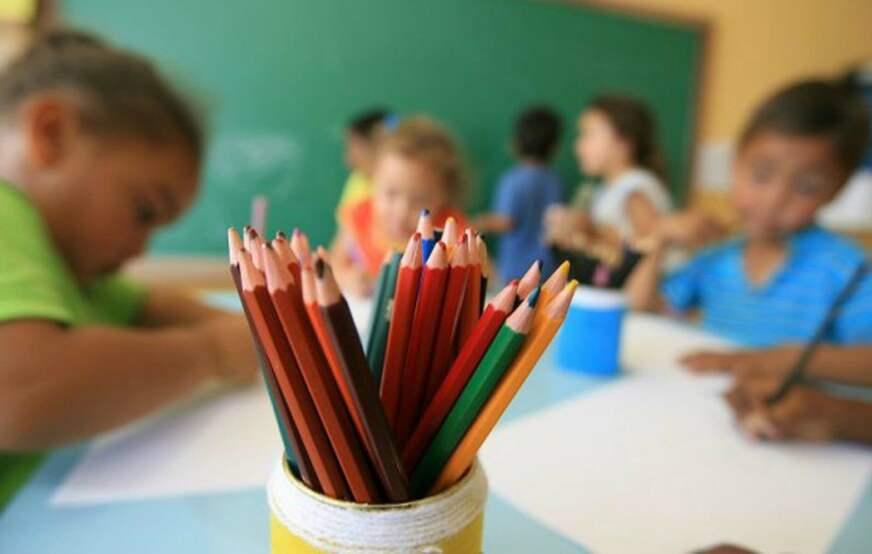 Brasil congela investimentos na educação