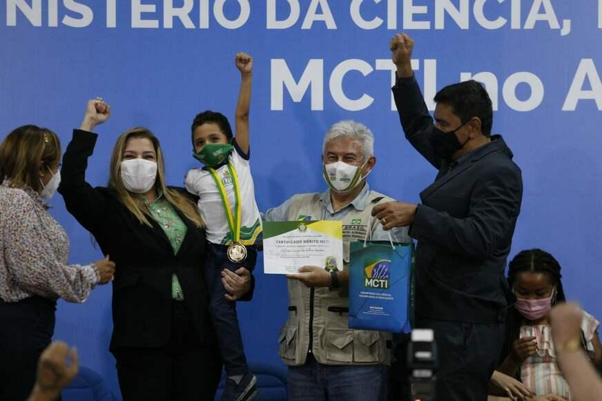 Ministro Marcos Pontes anuncia projetos de fomento à ciência e tecnologia na Amazônia