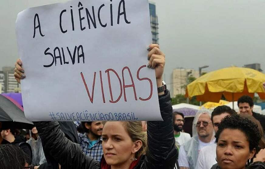 Ciência e inovação no fundo do poço