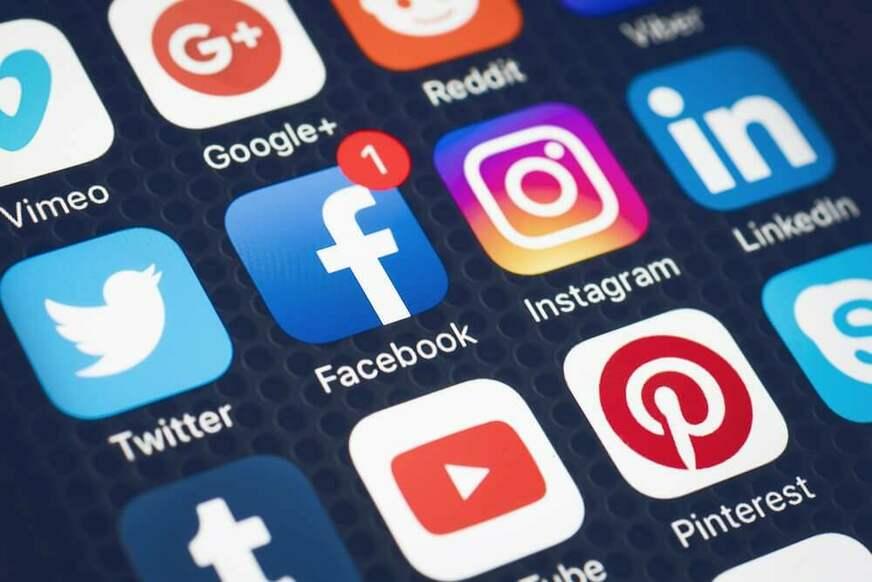 Presidente do TSE volta a defender regulamentação de redes sociais