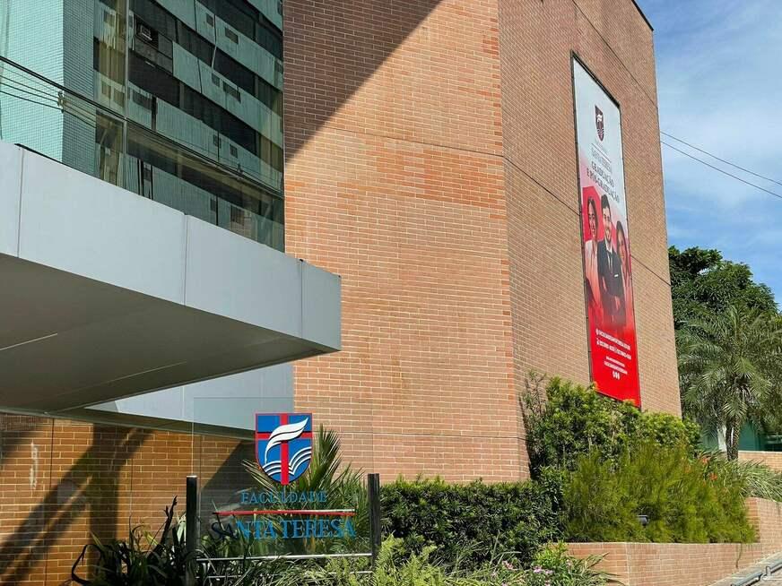 Faculdade oferece serviços gratuitos à comunidade, em escola da zona rural de Manaus