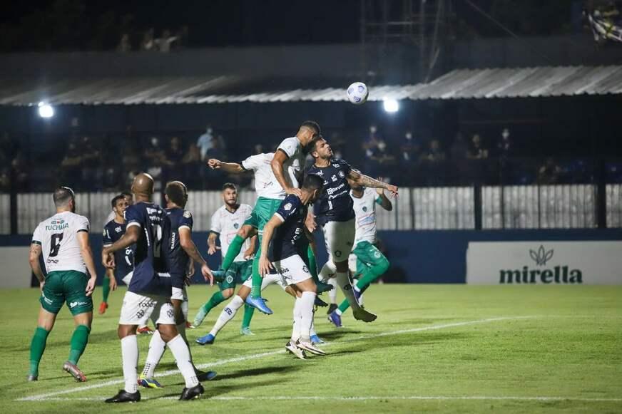 Manaus perde fora de casa e está eliminado da Copa Verde