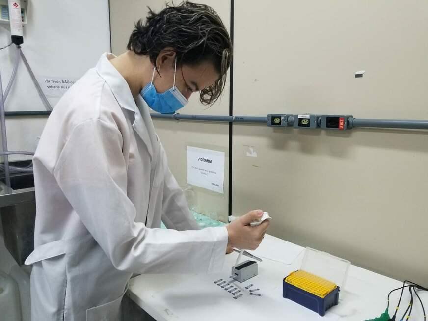 Ufam desenvolve sensor de baixo custo que detecta Covid-19 em menos de 30 minutos