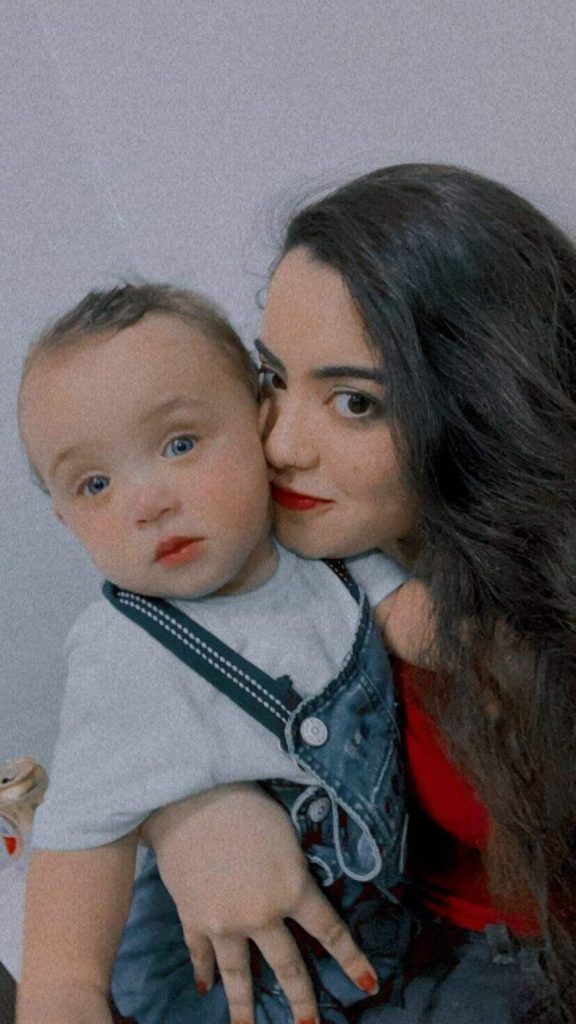 Dia da Prematuridade: campanha defende contato entre mãe e bebê