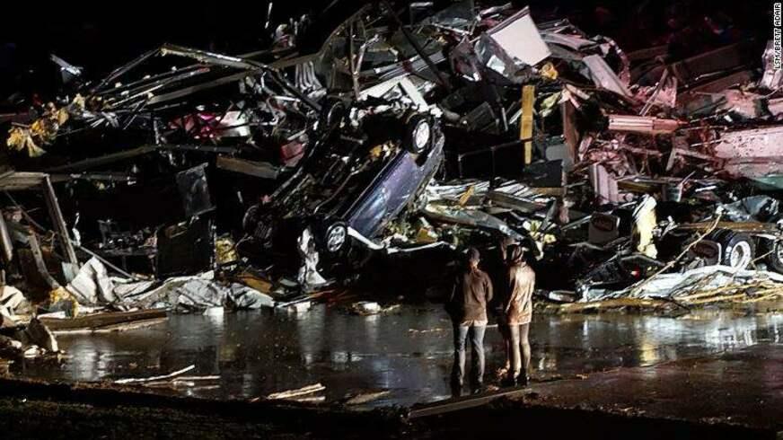 Tornado nos EUA deixa ao menos 50 mortos em Kentucky