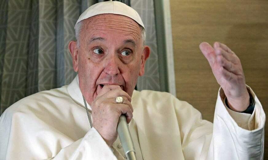 Papa Francisco alerta para ‘retrocesso da democracia’