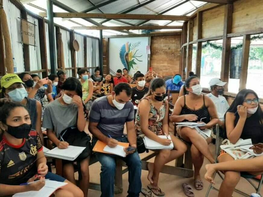 Senac AM leva qualificação profissional para indígenas do Parque das Tribos