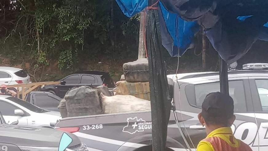 Polícia apreende droga que desembarcou na Marina do David