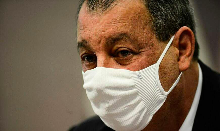 Senador Omar Aziz testa positivo para covid-19