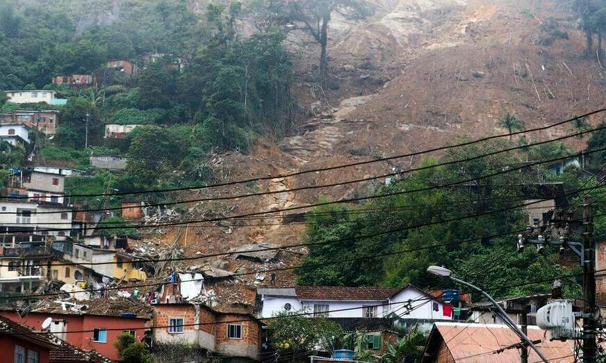 Com 117 mortos, Petrópolis volta a enfrentar chuvas e alagamentos