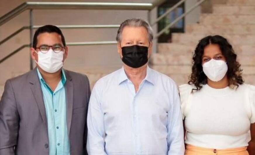 Arthur Neto tem ‘encontro democrático’ com presidente da UNE e militante amazonense do PCdoB