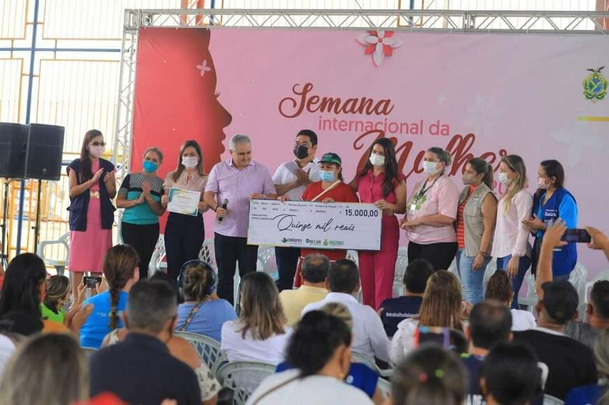 Amazonas investe R$ 10 milhões em linha de financiamento voltada a mulheres empreendedoras
