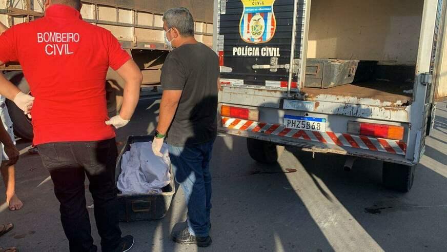 Acidente de motocicleta termina com morte de jovem e adolescente com a perna quebrada
