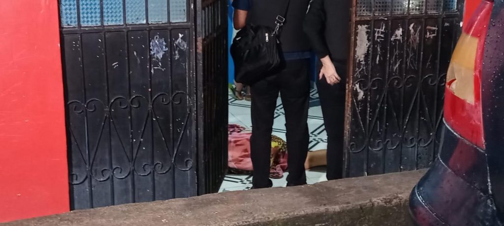 Criminosos invadem casa e matam Jarlisson com quatro tiros