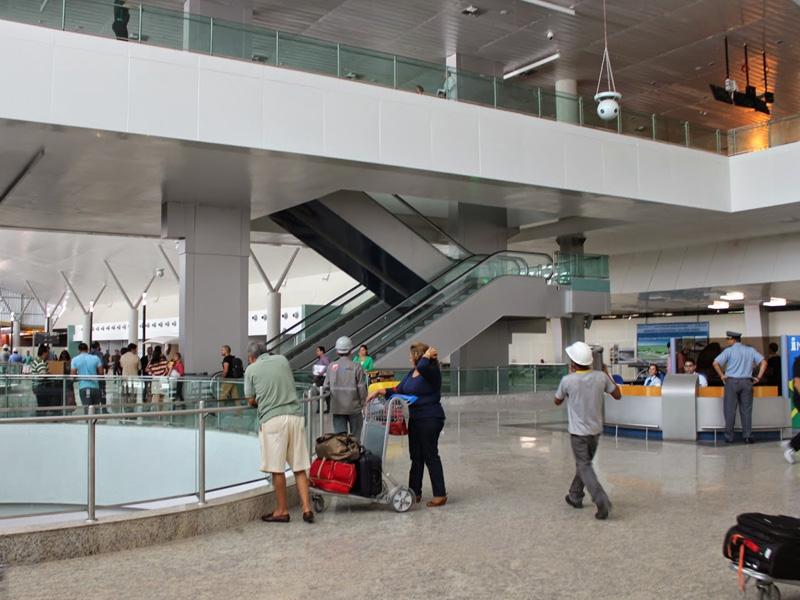 Usuários reclamam sobre falta de refrigeração no Aeroporto de Manaus
