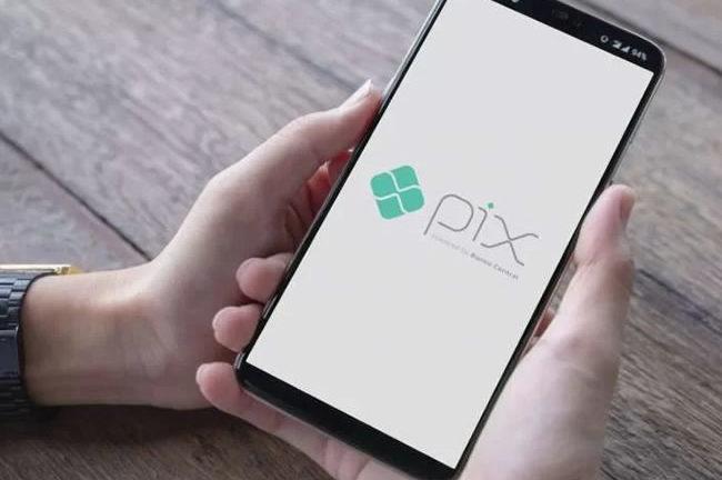 Pagamento de multas de trânsito pode ser feito por meio de PIX