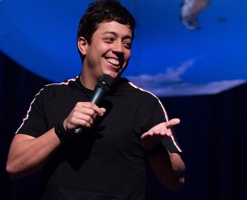 Renato Albani conversa com exclusividade com ACRITICA.COM  antes do show deste sábado