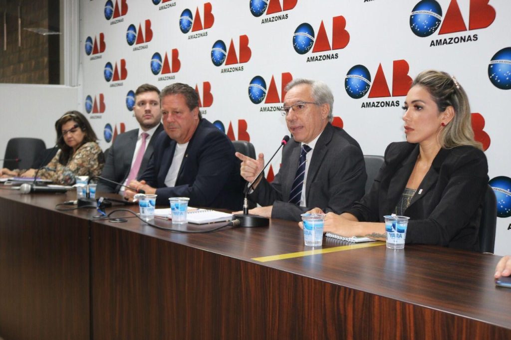 OAB-AM reúne com representantes da indústria para tratar medidas contra a redução do IPI