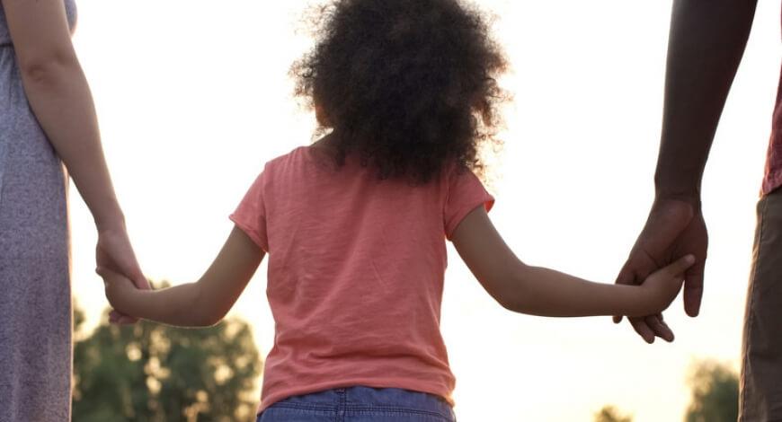 Proteção para crianças e adolescentes