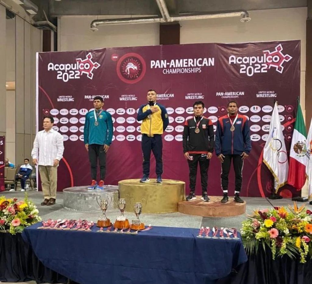Kenedy Pedrosa é prata no México