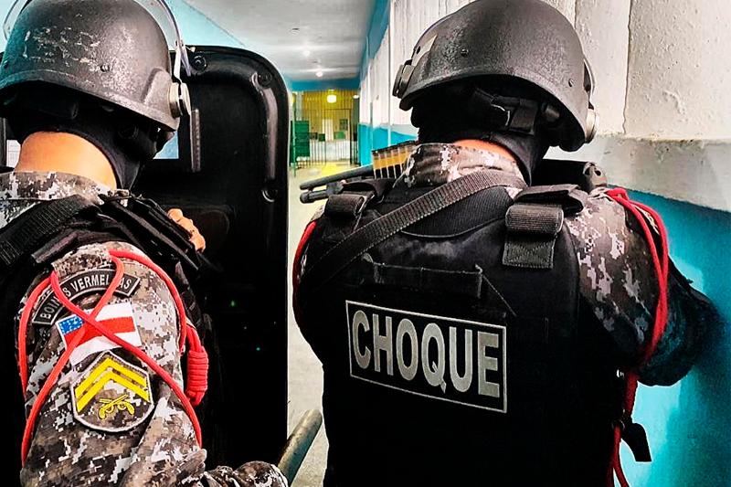 Assalto a supermercado no Adrianópolis termina com suspeito preso