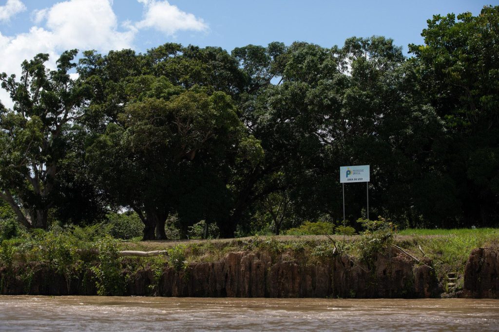 Juíza manda mineradora devolver terra comprada de indígena em Autazes