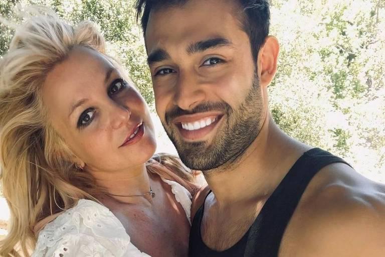 Cantora Britney Spears anuncia a perda do seu terceiro filho