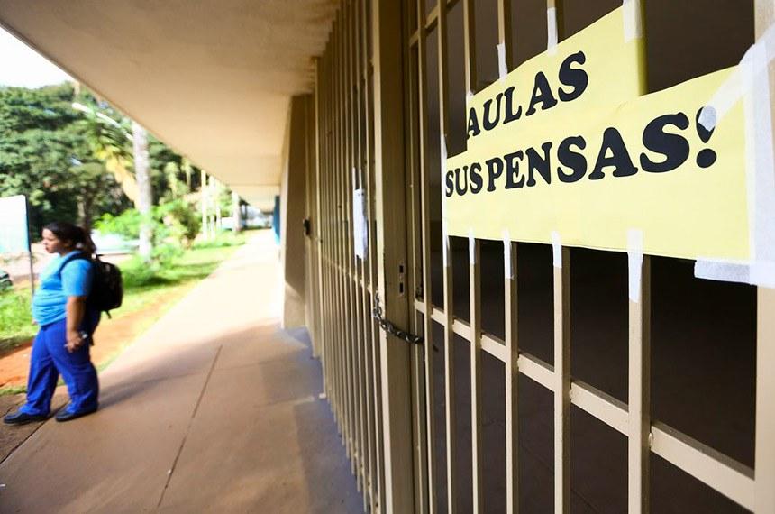 Senado volta a debater crise na educação causada pela pandemia