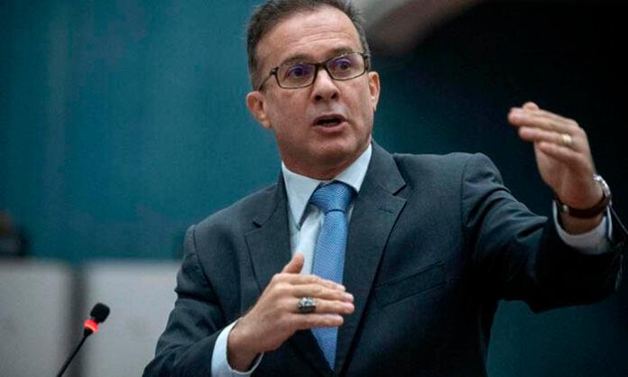 Candidatura de Chico Preto ao Senado depende do STE