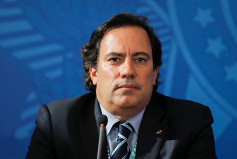 Bolsonaro é aconselhado a demitir presidente da Caixa, alvo de denúncias de assédio sexual