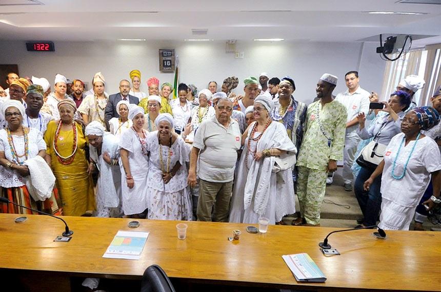 Plenário do Senado aprova criação do Dia Nacional do Candomblé