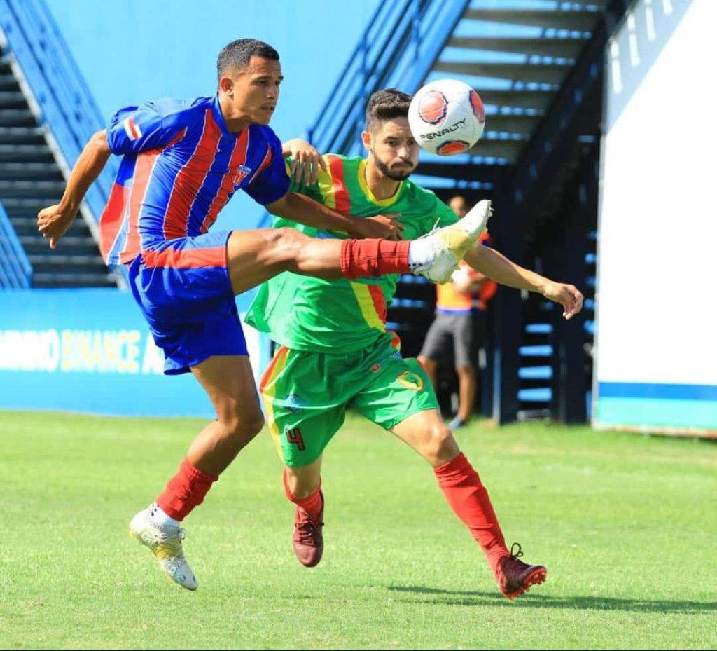 Na Colina, Librade bate Atlético Amazonense por 4 a 3